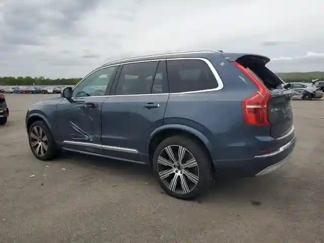 YV4A22PL9N1833773 2022 VOLVO XC90-1