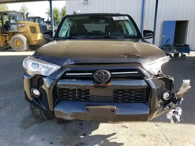 JTEEU5JR0N5272381 2022 TOYOTA 4RUNNER-4