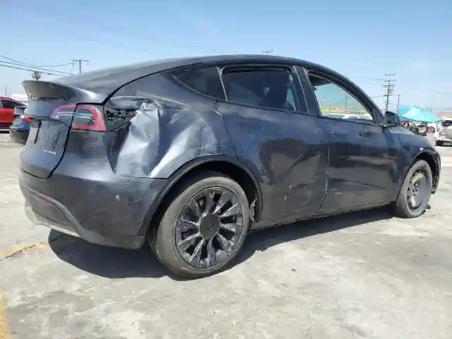 7SAYGDEEXRA237667 2024 TESLA MODEL Y-2