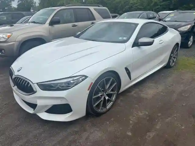 WBABC4C57KBJ35771 2019 BMW M8-0