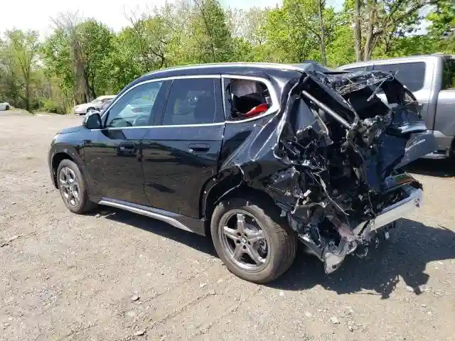 WBX73EF00S5040226 2025 BMW X1-1