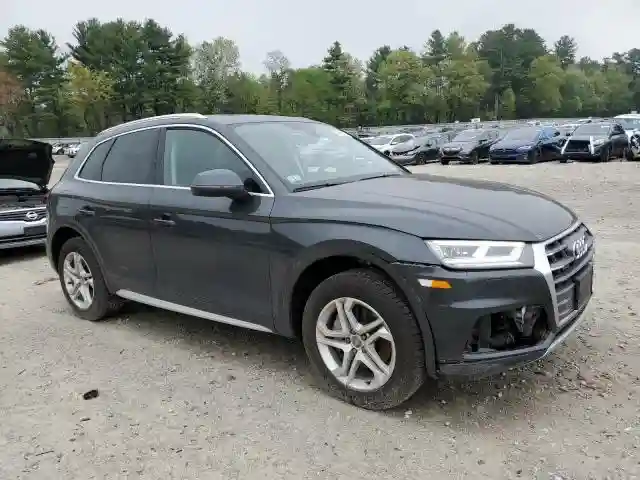 WA1BNAFY9J2222324 2018 AUDI Q5-3
