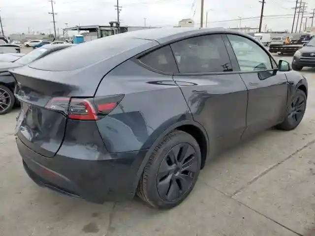 7SAYGDED4SF242721 2025 TESLA MODEL Y-2