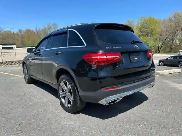 WDC0G5EB5KF564238 2019 MERCEDES-BENZ GLC-CLASS-1