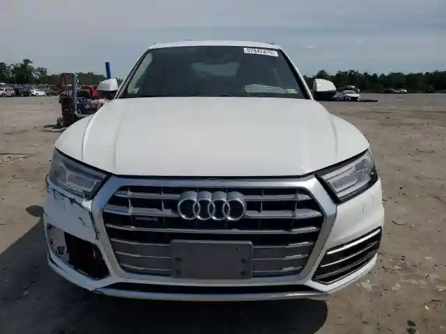WA1ANAFY9J2166994 2018 AUDI Q5-4