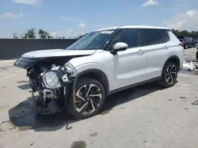 JA4J4VA84RZ082618 2024 MITSUBISHI OUTLANDER-0