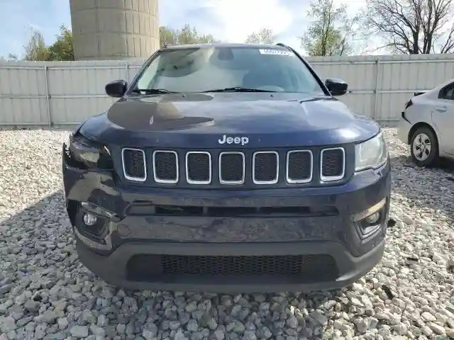 3C4NJDBB3HT627928 2017 JEEP COMPASS-4