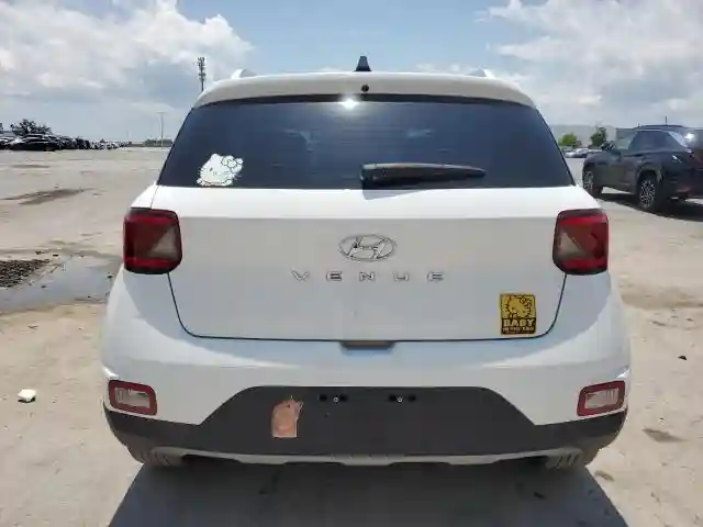 KMHRC8A38NU200464 2022 HYUNDAI VENUE-5