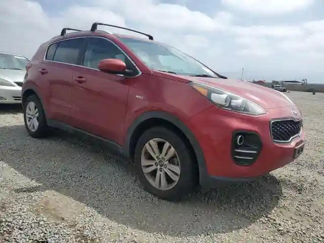 KNDPMCACXJ7327057 2018 KIA SPORTAGE-3