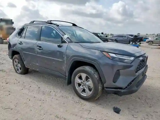 2T3W1RFV2RC279167 2024 TOYOTA RAV4-3
