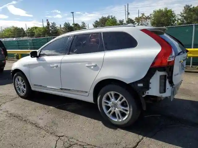 YV4612RK3G2785987 2016 VOLVO XC60-1