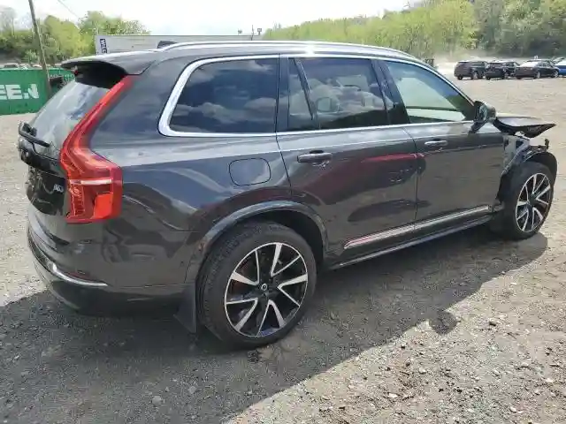 YV4062PE9R1145506 2024 VOLVO XC90 PLUS-2