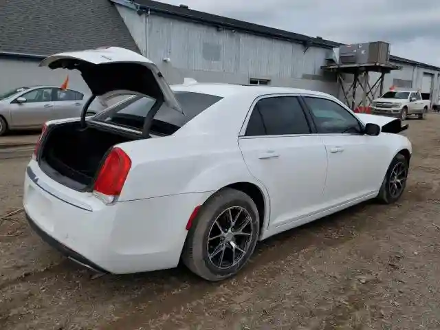 2C3CCAAG2FH930447 2015 CHRYSLER 300-2