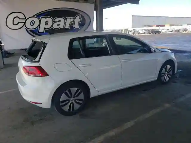 WVWKP7AU5GW901810 2016 VOLKSWAGEN GOLF-2