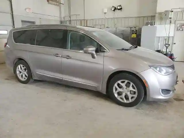 2C4RC1EG4HR637842 2017 CHRYSLER PACIFICA-3