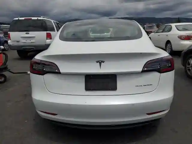 5YJ3E1EB7LF619411 2020 TESLA MODEL 3-5