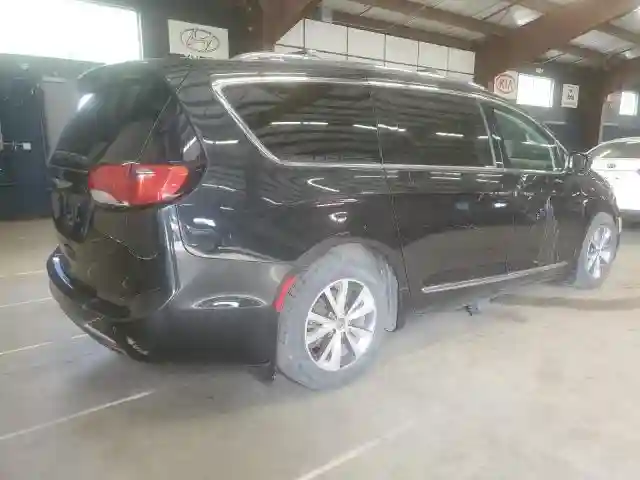2C4RC1EG3HR770074 2017 CHRYSLER PACIFICA-2