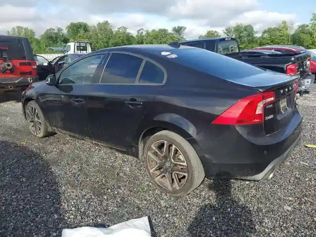 YV126MFLXH2432069 2017 VOLVO S60-1