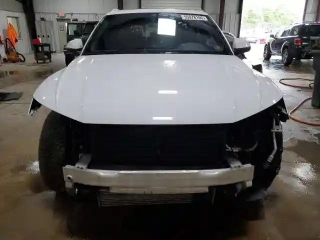 WA1BNAFY9J2221738 2018 AUDI Q5-4