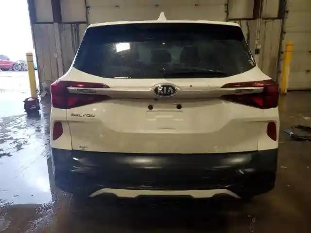 KNDEPCAA2M7137948 2021 KIA SELTOS-5