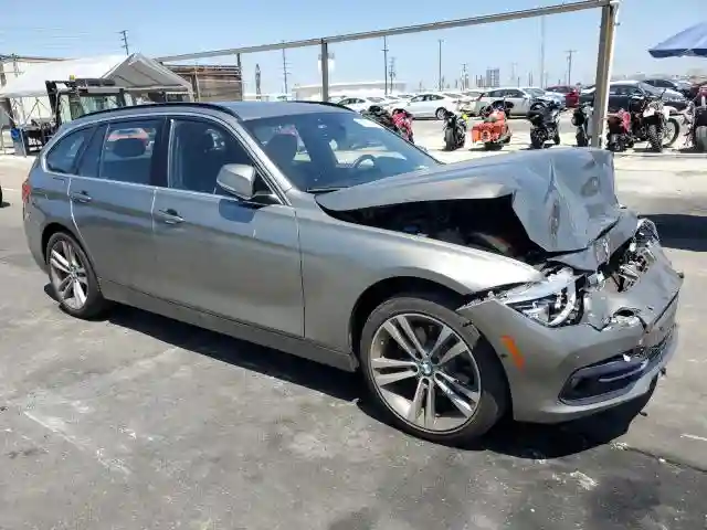 WBA8K3C58HK679292 2017 BMW 3 SERIES-3