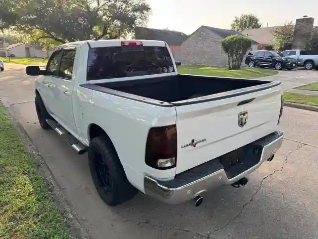 1C6RR6LT7GS159304 2016 RAM 1500-2