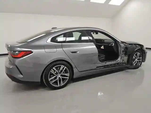 WBA33FB0XSFU70845 2025 BMW 4 SERIES-2