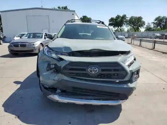2T3J1RFV8LC108327 2020 TOYOTA RAV4-4