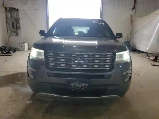 1FM5K8D83HGB61505 2017 FORD EXPLORER-4