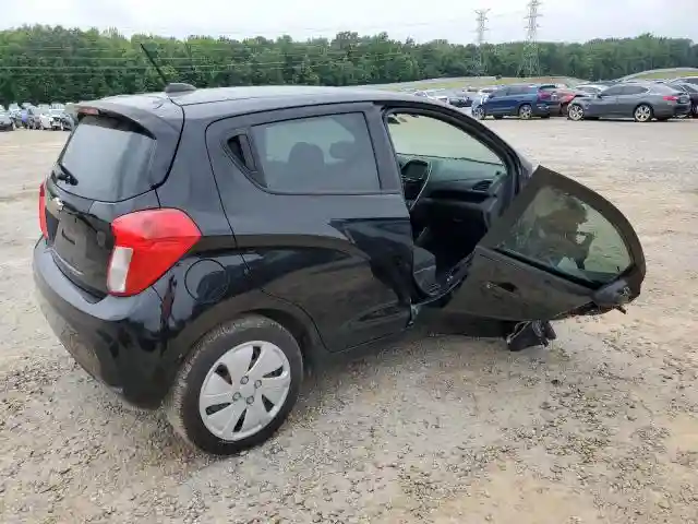 KL8CB6SA8JC469331 2018 CHEVROLET SPARK-2