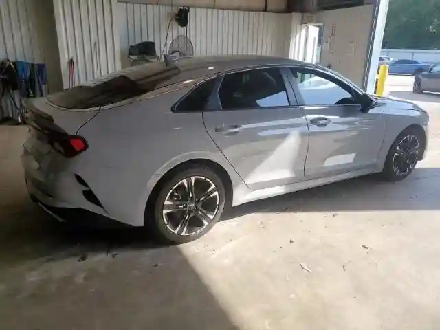 5XXG64J26RG261455 2024 KIA K5-2