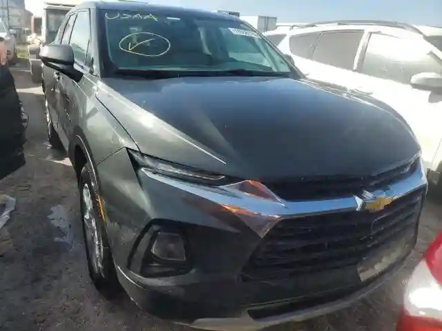 3GNKBBRA2KS685499 2019 CHEVROLET BLAZER-4