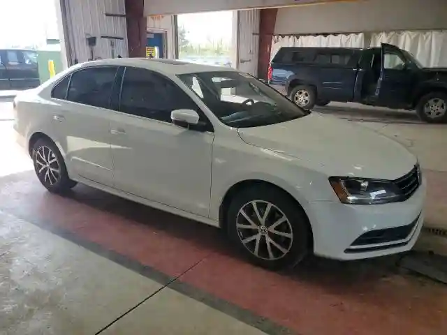 3VWDB7AJ4HM377058 2017 VOLKSWAGEN JETTA-3