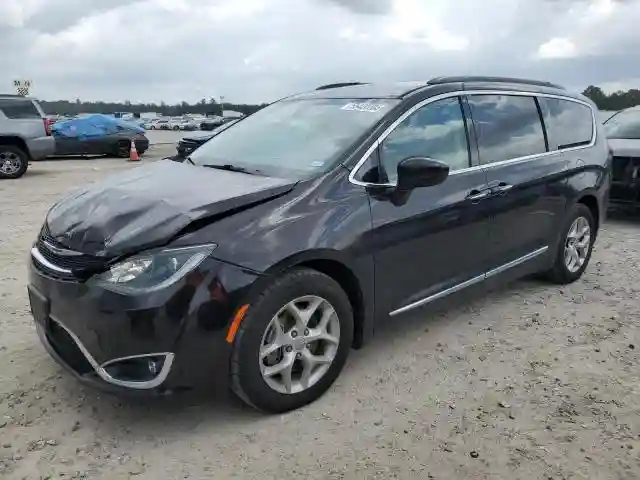 2C4RC1BG9HR560678 2017 CHRYSLER PACIFICA-0