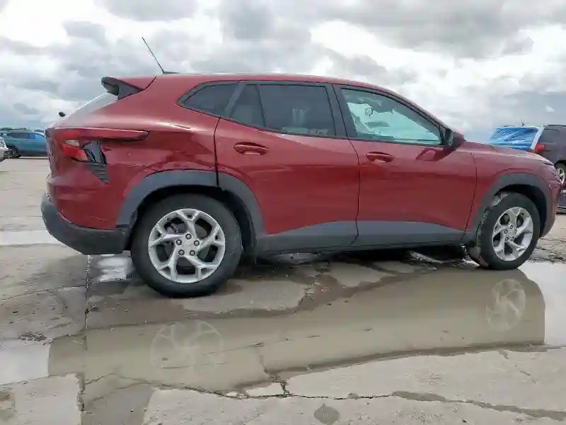 KL77LFE28RC213483 2024 CHEVROLET TRAX-2