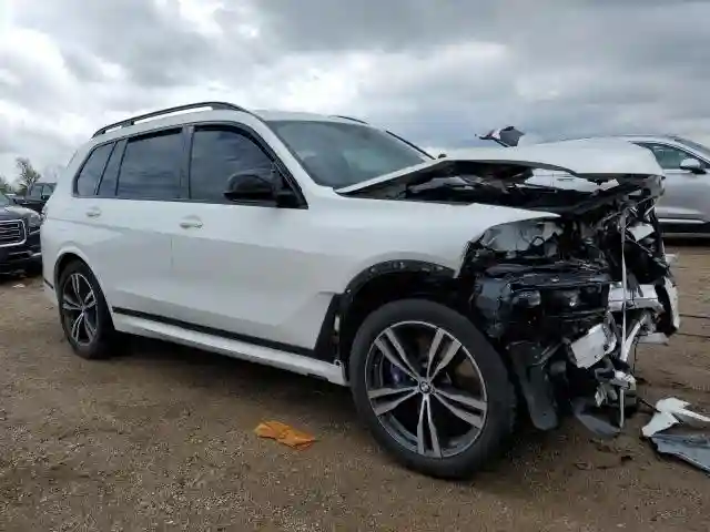 5UX33EM04S9W66870 2025 BMW X7 M60I-3