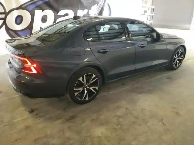 7JRL12FJ3SG362342 2025 VOLVO S60 CORE-2