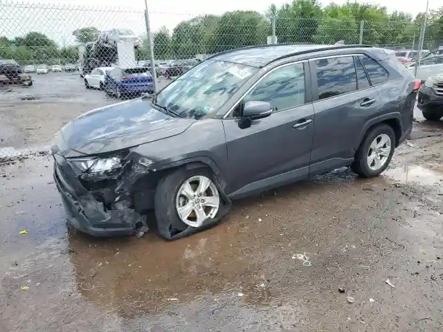 2T3P1RFVXMW170693 2021 TOYOTA RAV4-0