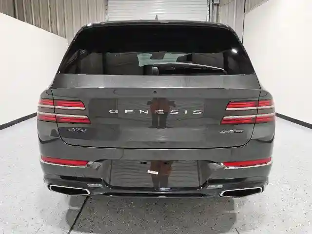 KMUHCESC4RU203118 2024 GENESIS GV80-5