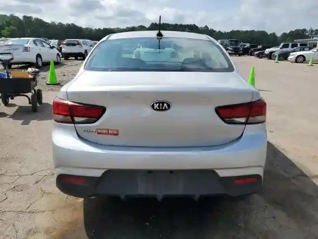 3KPA24AB1JE065857 2018 KIA RIO-5