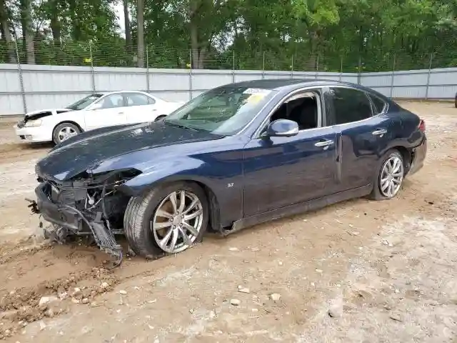 JN1BY1AP9JM180286 2018 INFINITI Q70-0