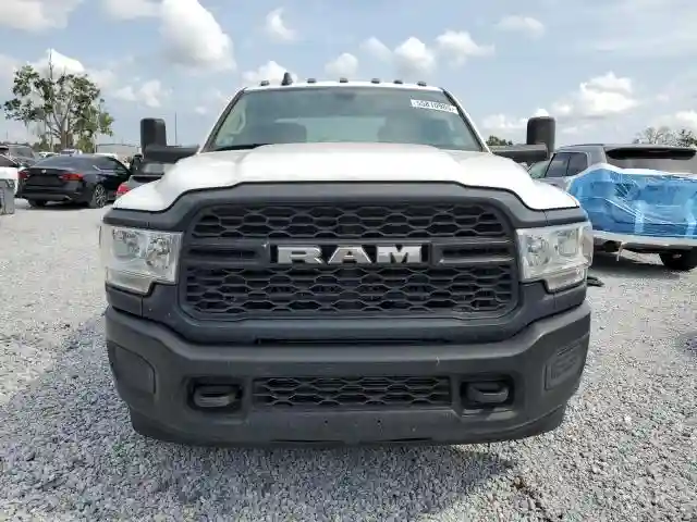 3C63RPGL0KG647077 2019 RAM 3500-4