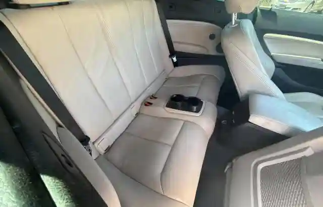 WBA2N1C56JVC28015 2018 BMW M2-5