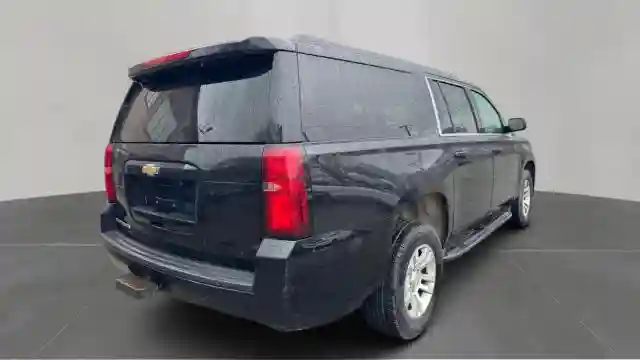 1GNSKHKC8KR172632 2019 CHEVROLET SUBURBAN-3