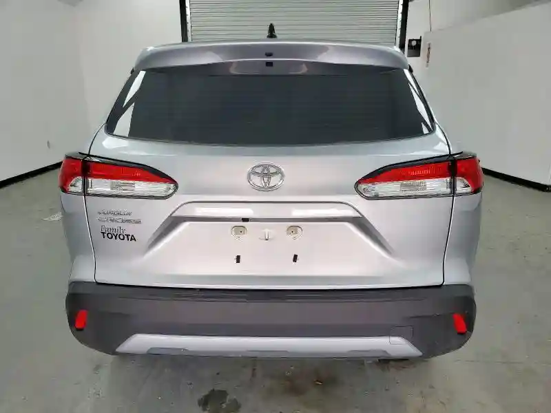 7MUAAAAG3RV102573 2024 TOYOTA COROLLA CR-5