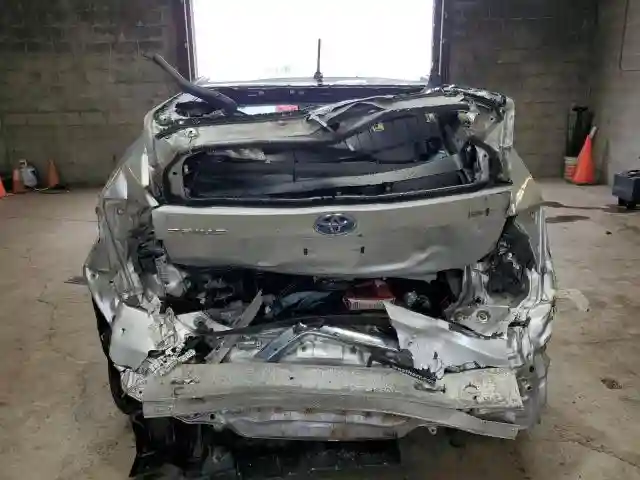 JTDKN3DU3F1924136 2015 TOYOTA PRIUS-5