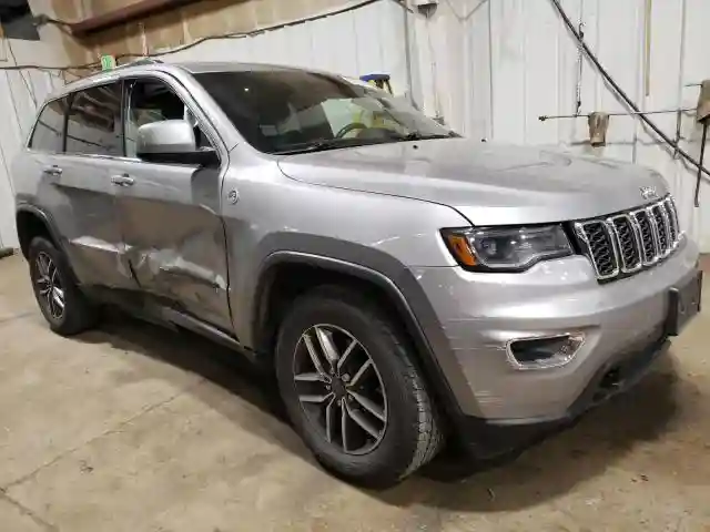 1C4RJFAG2LC418324 2020 JEEP GRAND CHEROKEE-3