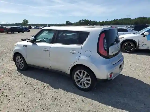 KNDJP3A51J7527663 2018 KIA SOUL-1