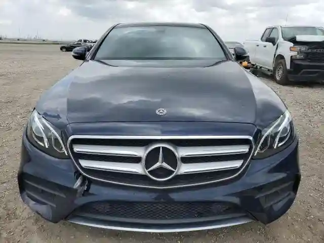 WDDZF4JB2JA471680 2018 MERCEDES-BENZ E-CLASS-4