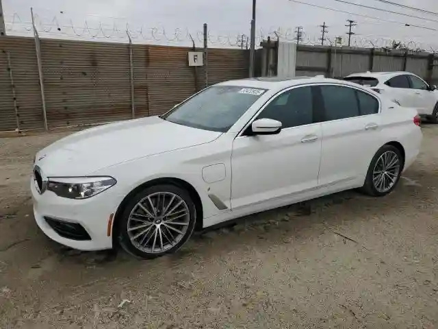 WBAJA9C51JG623288 2018 BMW 5 SERIES-0